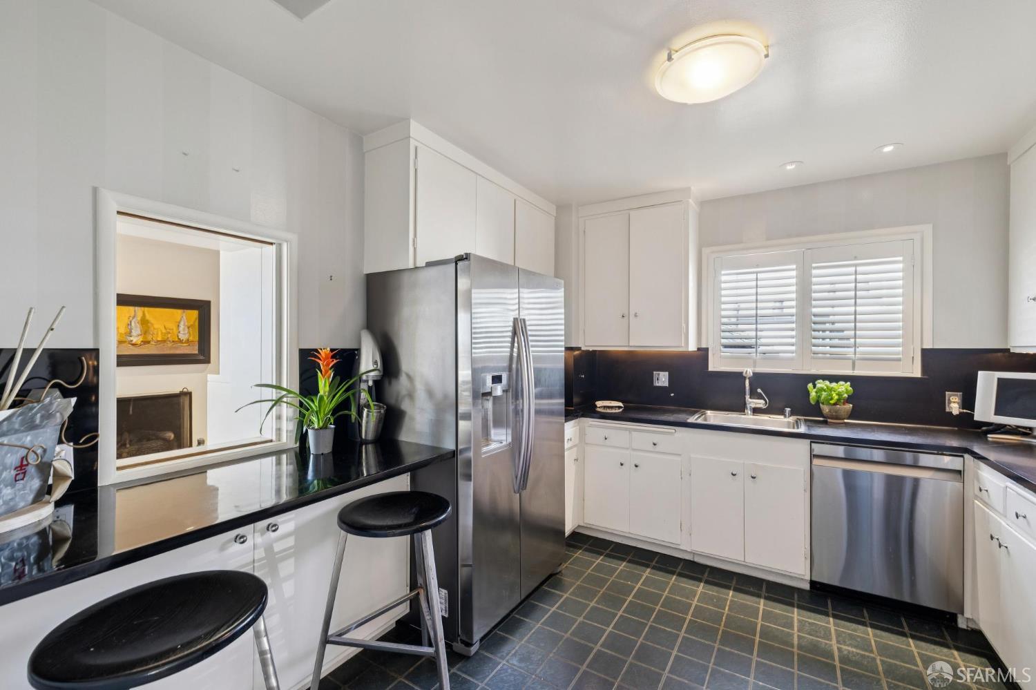 Detail Gallery Image 32 of 77 For 130 San Pablo Ave, San Francisco,  CA 94127 - 4 Beds | 3 Baths