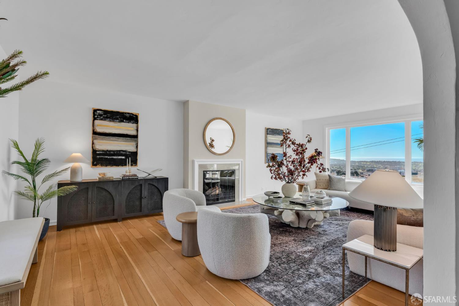 Detail Gallery Image 10 of 75 For 154 Maywood Dr, San Francisco,  CA 94127 - 5 Beds | 2/1 Baths