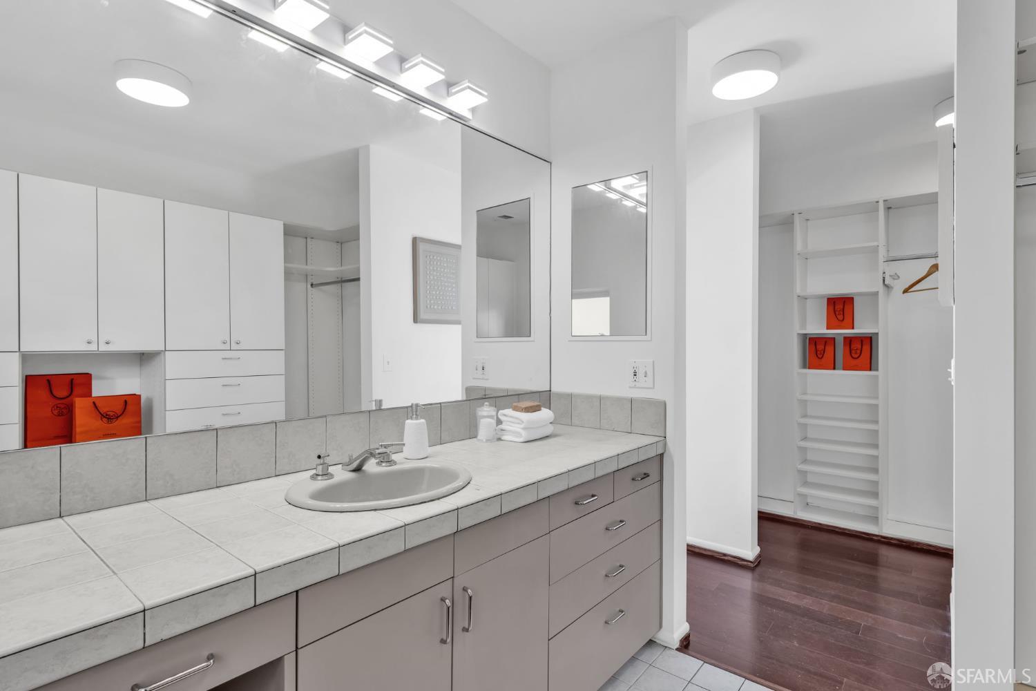 Detail Gallery Image 47 of 75 For 154 Maywood Dr, San Francisco,  CA 94127 - 5 Beds | 2/1 Baths