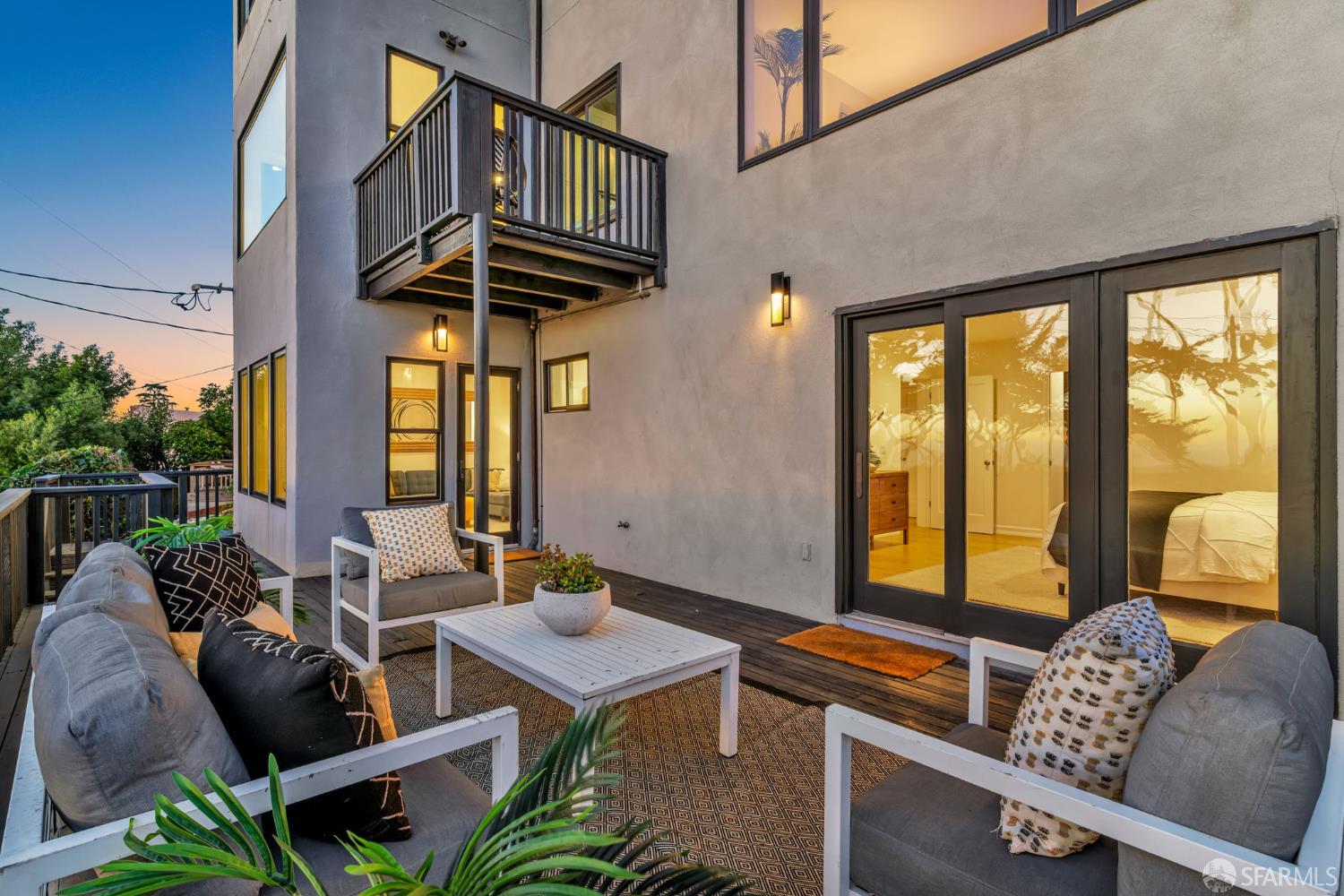 Detail Gallery Image 54 of 75 For 154 Maywood Dr, San Francisco,  CA 94127 - 5 Beds | 2/1 Baths