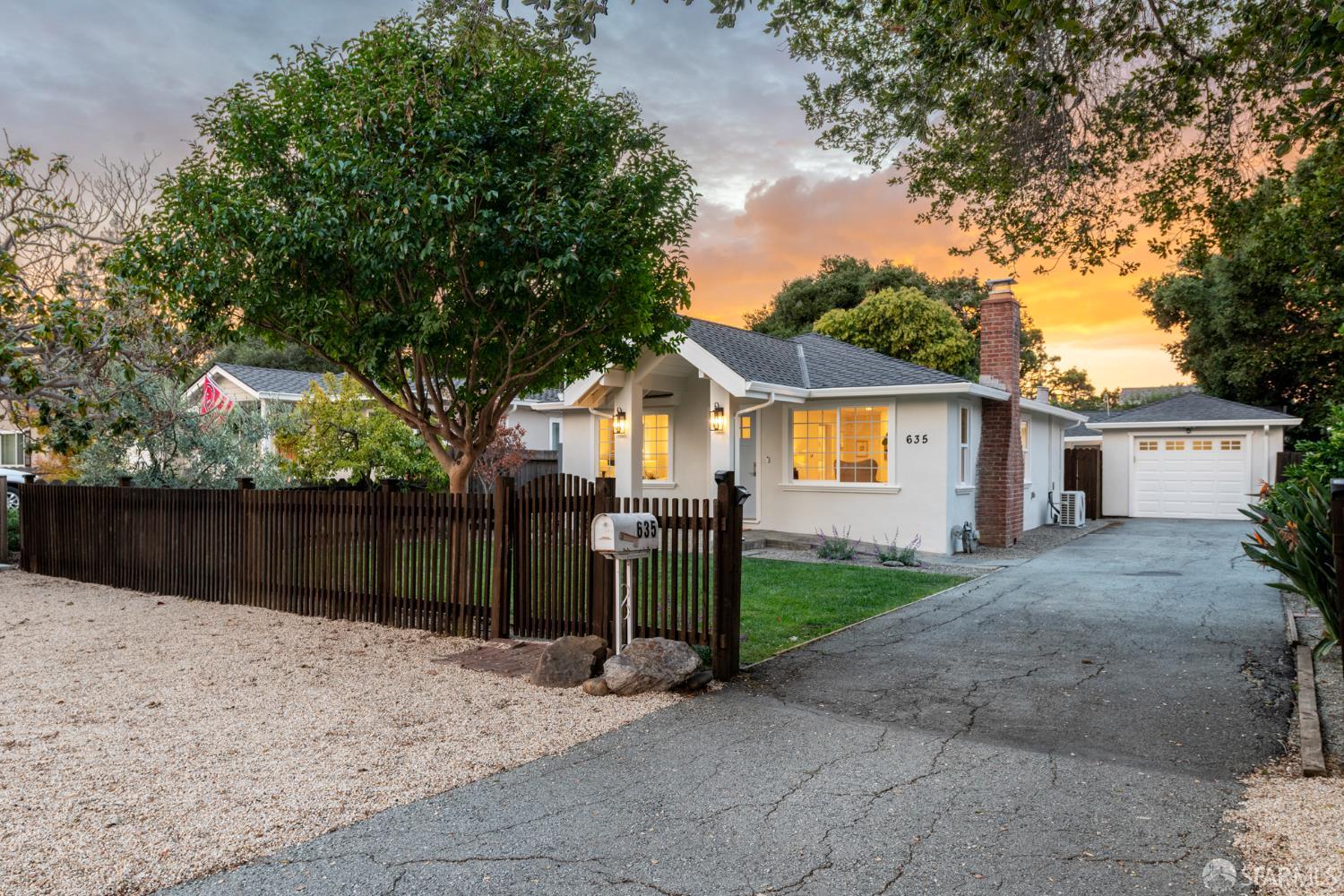 Front Image Thumbnail for SF425077678