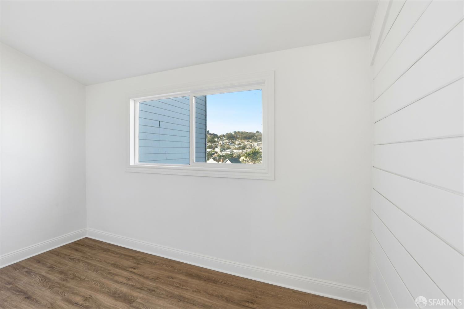 Detail Gallery Image 19 of 34 For 447 Silver Ave, San Francisco,  CA 94112 - 3 Beds | 2 Baths
