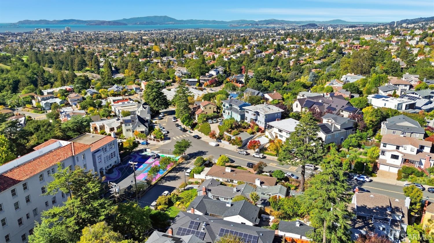 Detail Gallery Image 37 of 40 For 4614 Jacobus Ave, Oakland,  CA 94618 - 3 Beds | 2 Baths