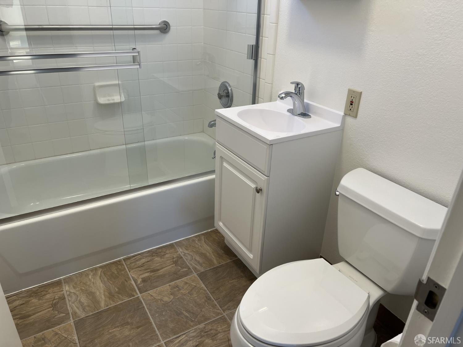 Detail Gallery Image 11 of 14 For 442 Bright St, San Francisco,  CA 94132 - 2 Beds | 1 Baths