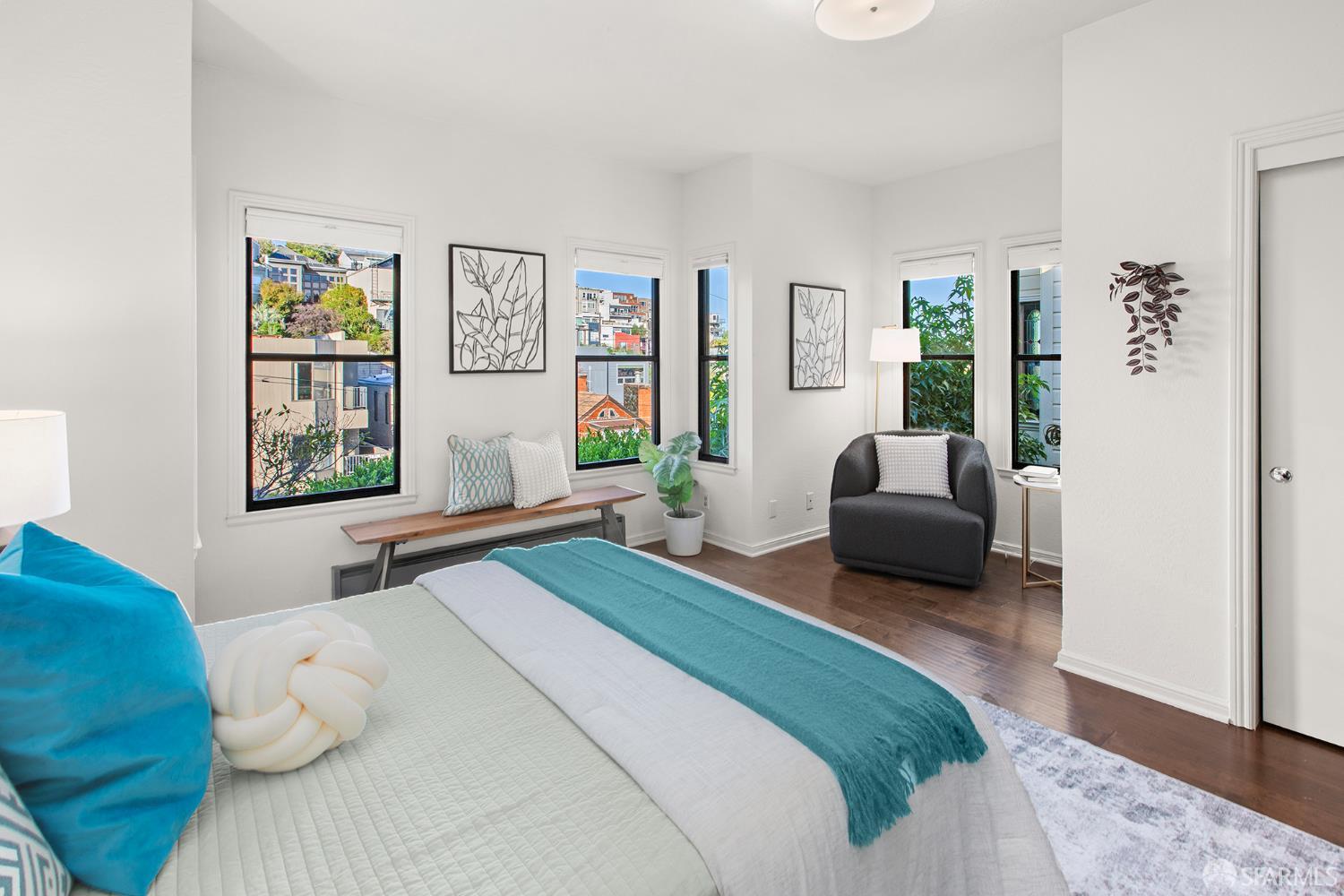 Photo #23: 425084212 Listing: Photo #23