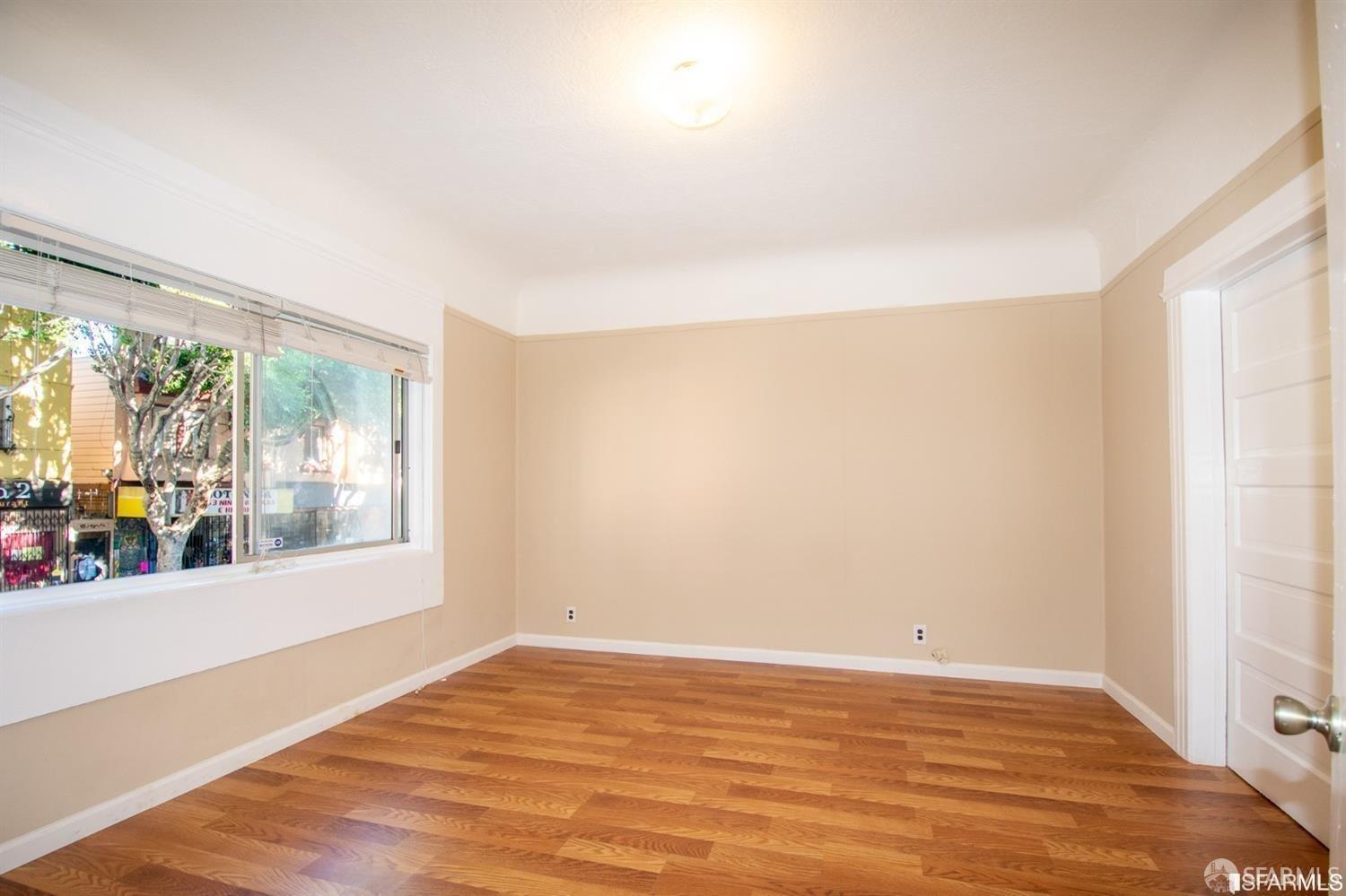 Detail Gallery Image 2 of 9 For 3175 24th St, San Francisco,  CA 94110 - 2 Beds | 1 Baths