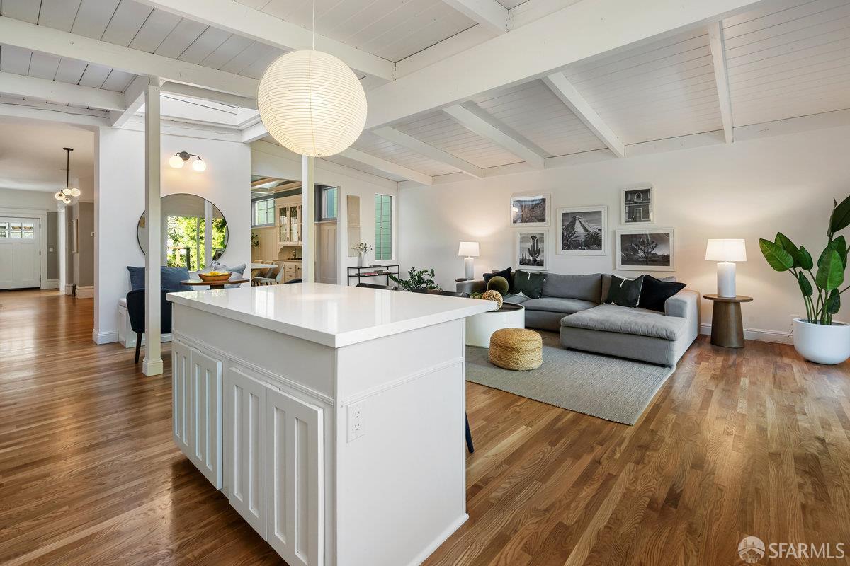 Detail Gallery Image 24 of 61 For 550 9th Ave, San Francisco,  CA 94118 - 4 Beds | 2/1 Baths