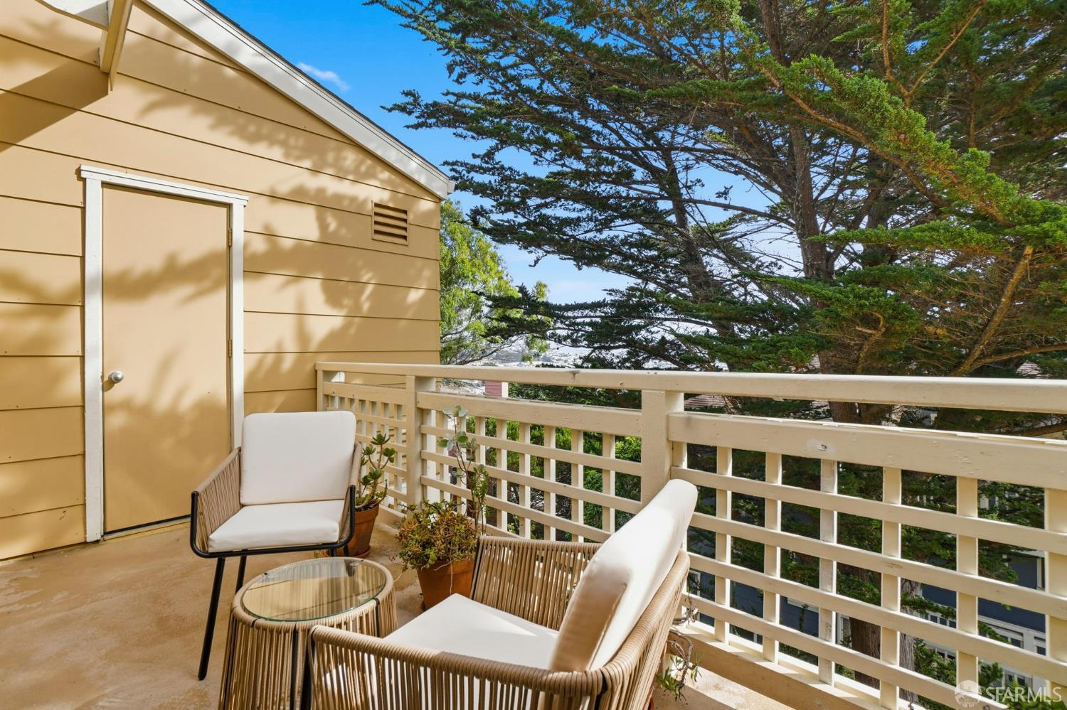 Detail Gallery Image 30 of 34 For 1712 Saddleback Dr, Daly City,  CA 94014 - 2 Beds | 2 Baths