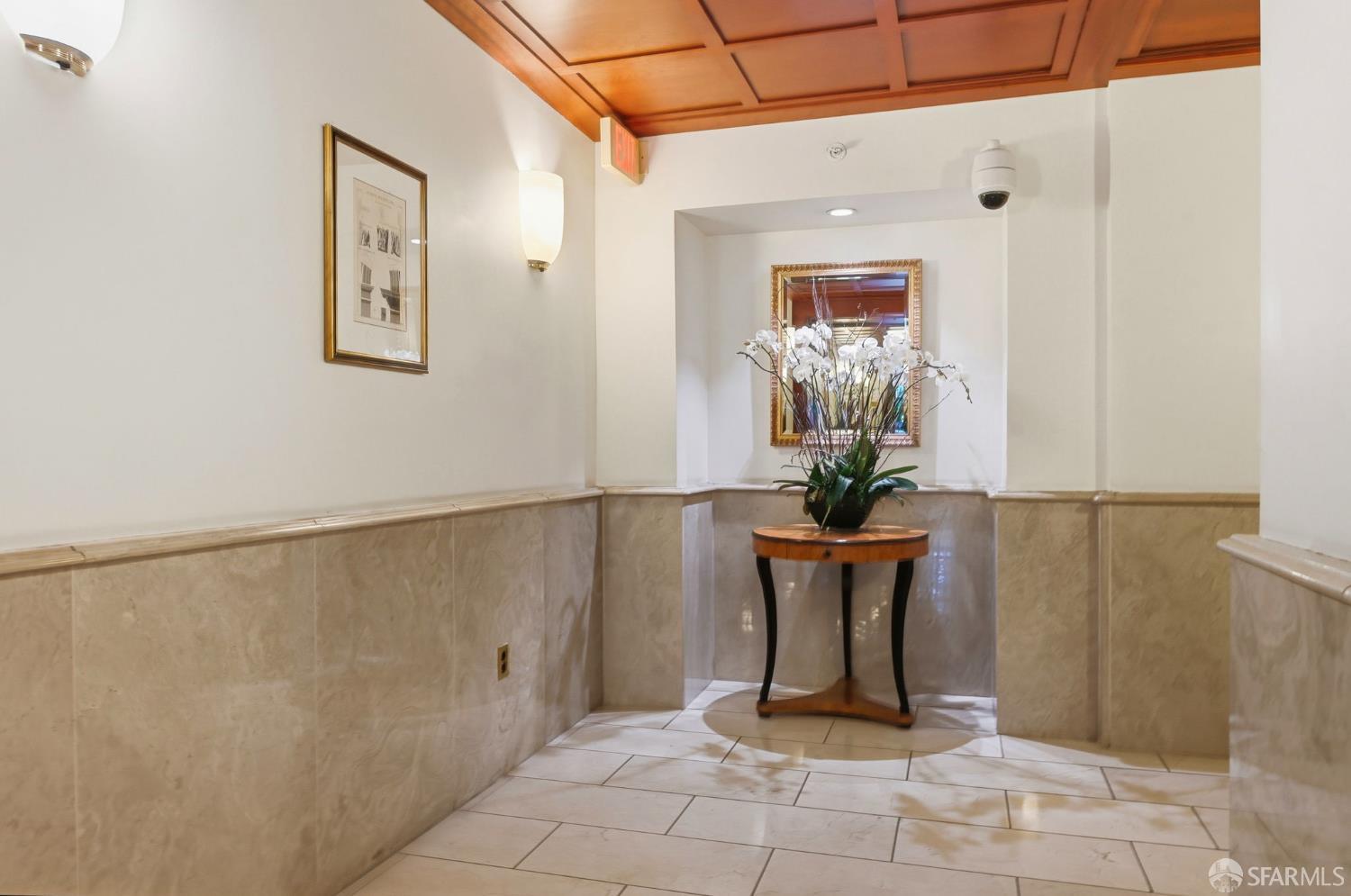 Detail Gallery Image 7 of 46 For 1483 Sutter St #405,  San Francisco,  CA 94109 - 2 Beds | 2 Baths