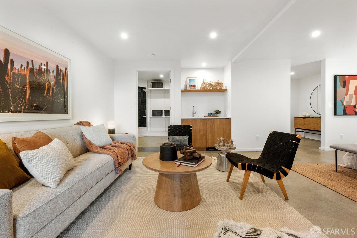 Detail Gallery Image 43 of 61 For 550 9th Ave, San Francisco,  CA 94118 - 4 Beds | 2/1 Baths