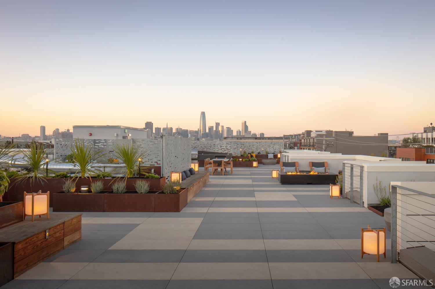 Photo #33: 425074331 Listing: Photo #33