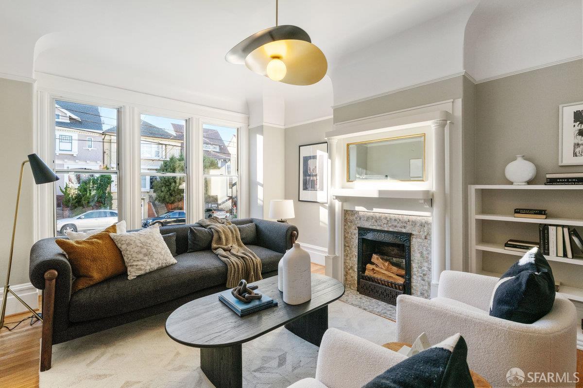 Detail Gallery Image 3 of 61 For 550 9th Ave, San Francisco,  CA 94118 - 4 Beds | 2/1 Baths