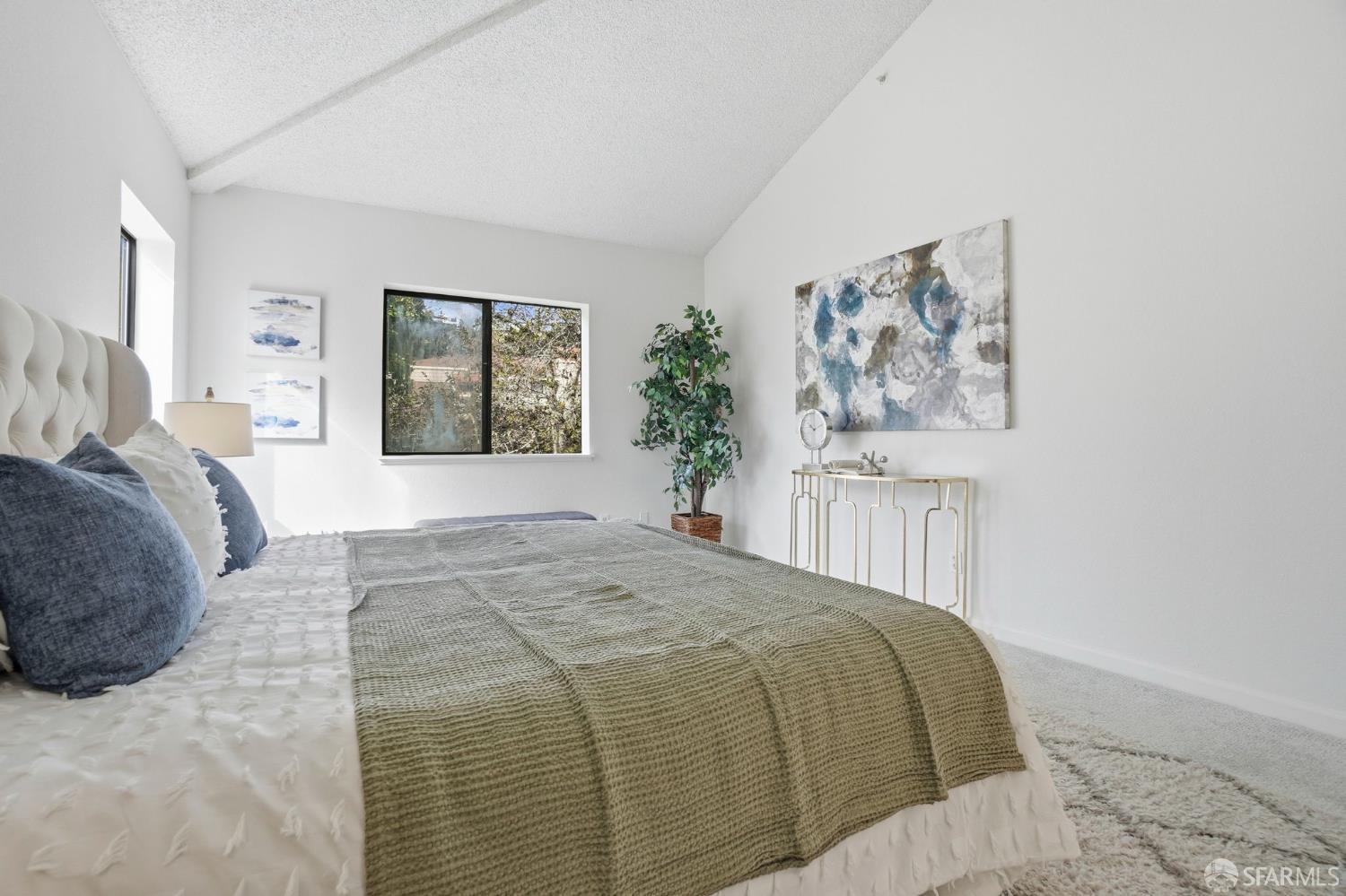 Detail Gallery Image 15 of 34 For 1712 Saddleback Dr, Daly City,  CA 94014 - 2 Beds | 2 Baths