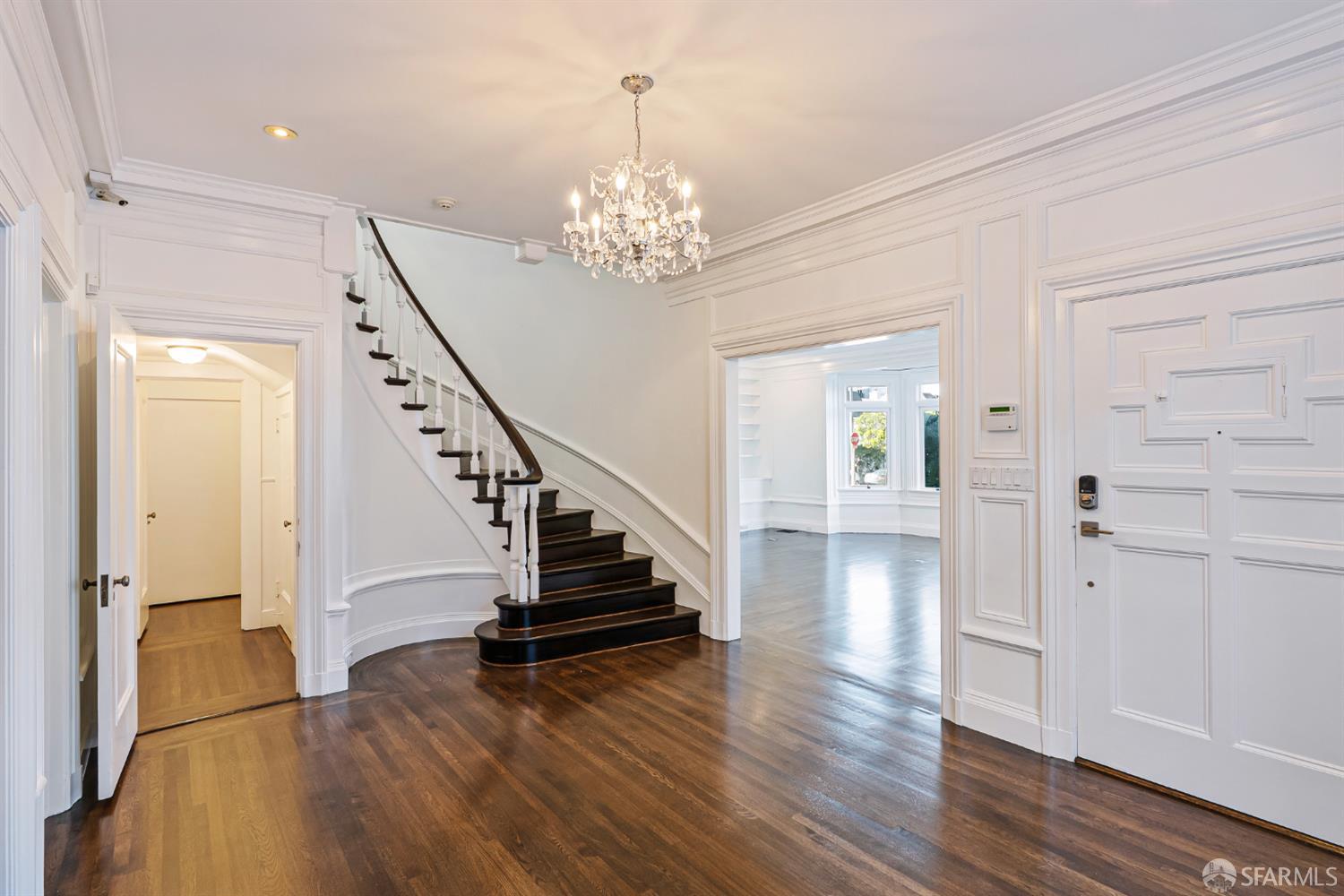 Detail Gallery Image 7 of 74 For 2521 Broadway, San Francisco,  CA 94115 - 7 Beds | 6/1 Baths