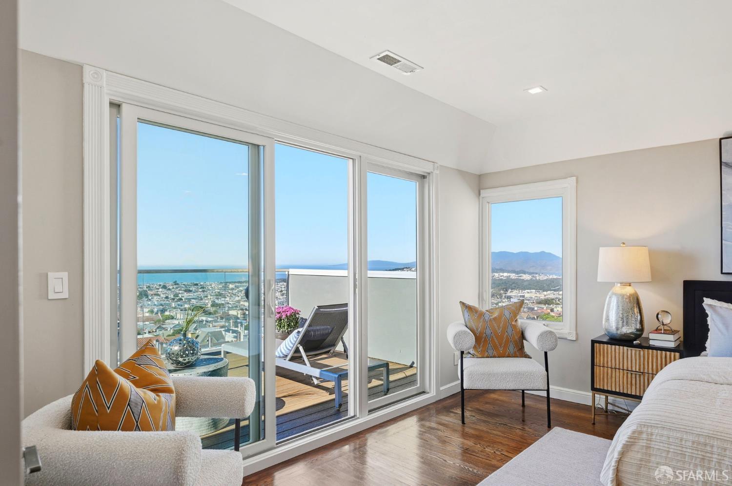 Detail Gallery Image 48 of 97 For 1983 15th Ave, San Francisco,  CA 94116 - 5 Beds | 4/1 Baths