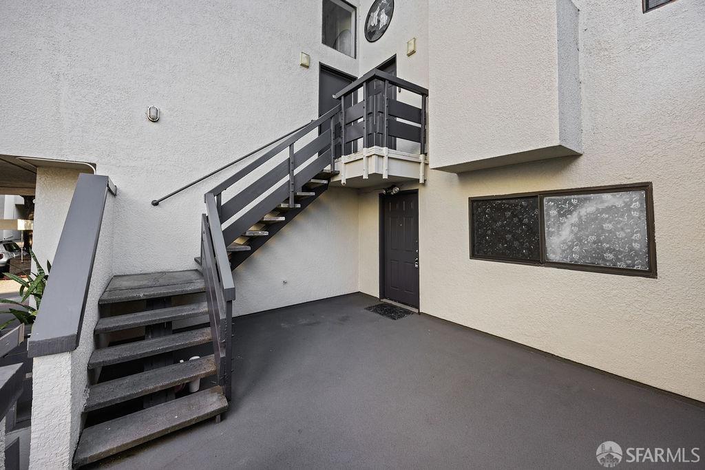 Detail Gallery Image 21 of 30 For 1 Appian Way #708-1,  South San Francisco,  CA 94080 - 3 Beds | 2 Baths