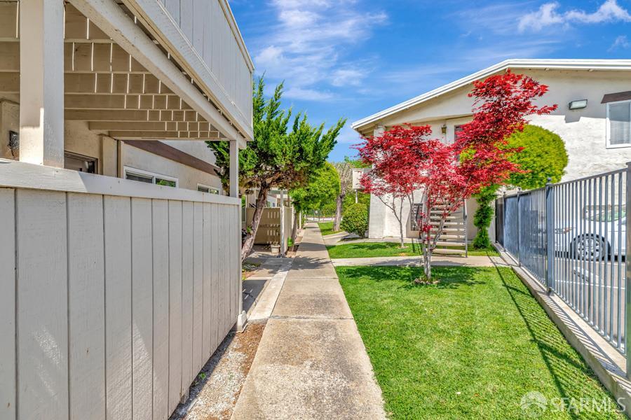 Detail Gallery Image 7 of 39 For 46728 Crawford St #2,  Fremont,  CA 94539 - 2 Beds | 1 Baths