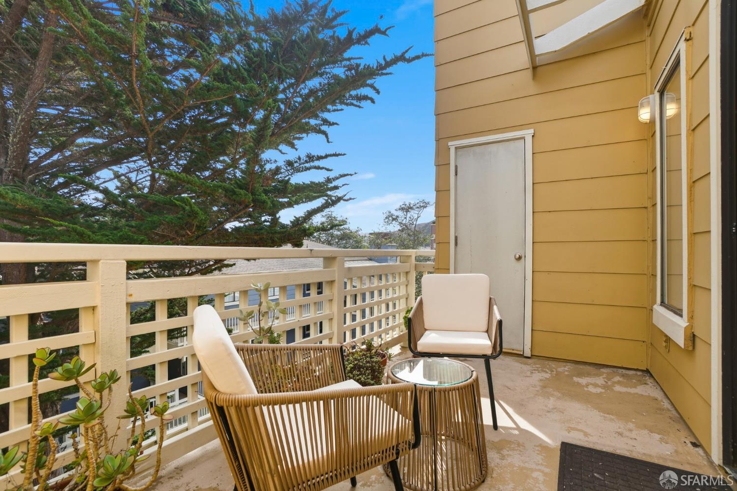 Detail Gallery Image 29 of 34 For 1712 Saddleback Dr, Daly City,  CA 94014 - 2 Beds | 2 Baths