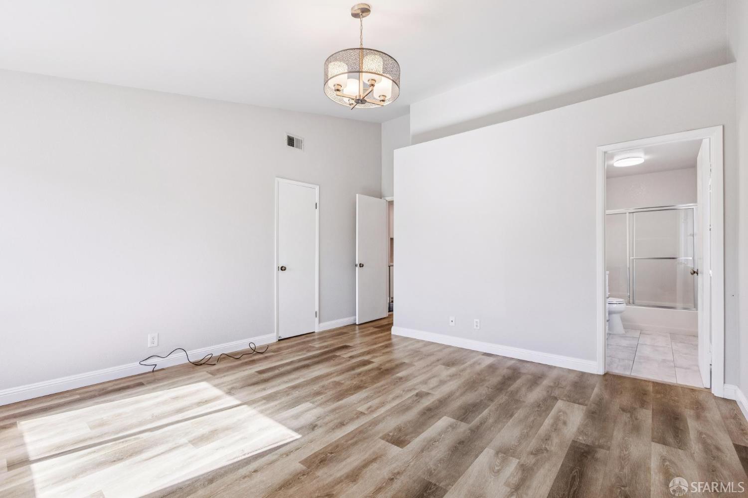 Detail Gallery Image 18 of 32 For 2316 Kristie Ln, South San Francisco,  CA 94080 - 3 Beds | 2/1 Baths