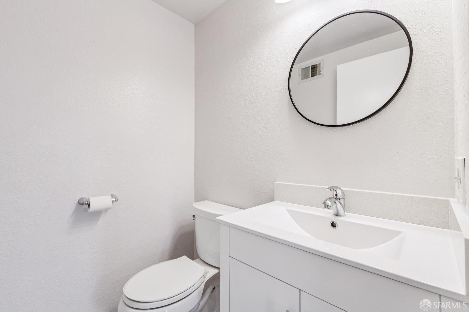 Detail Gallery Image 13 of 32 For 2316 Kristie Ln, South San Francisco,  CA 94080 - 3 Beds | 2/1 Baths