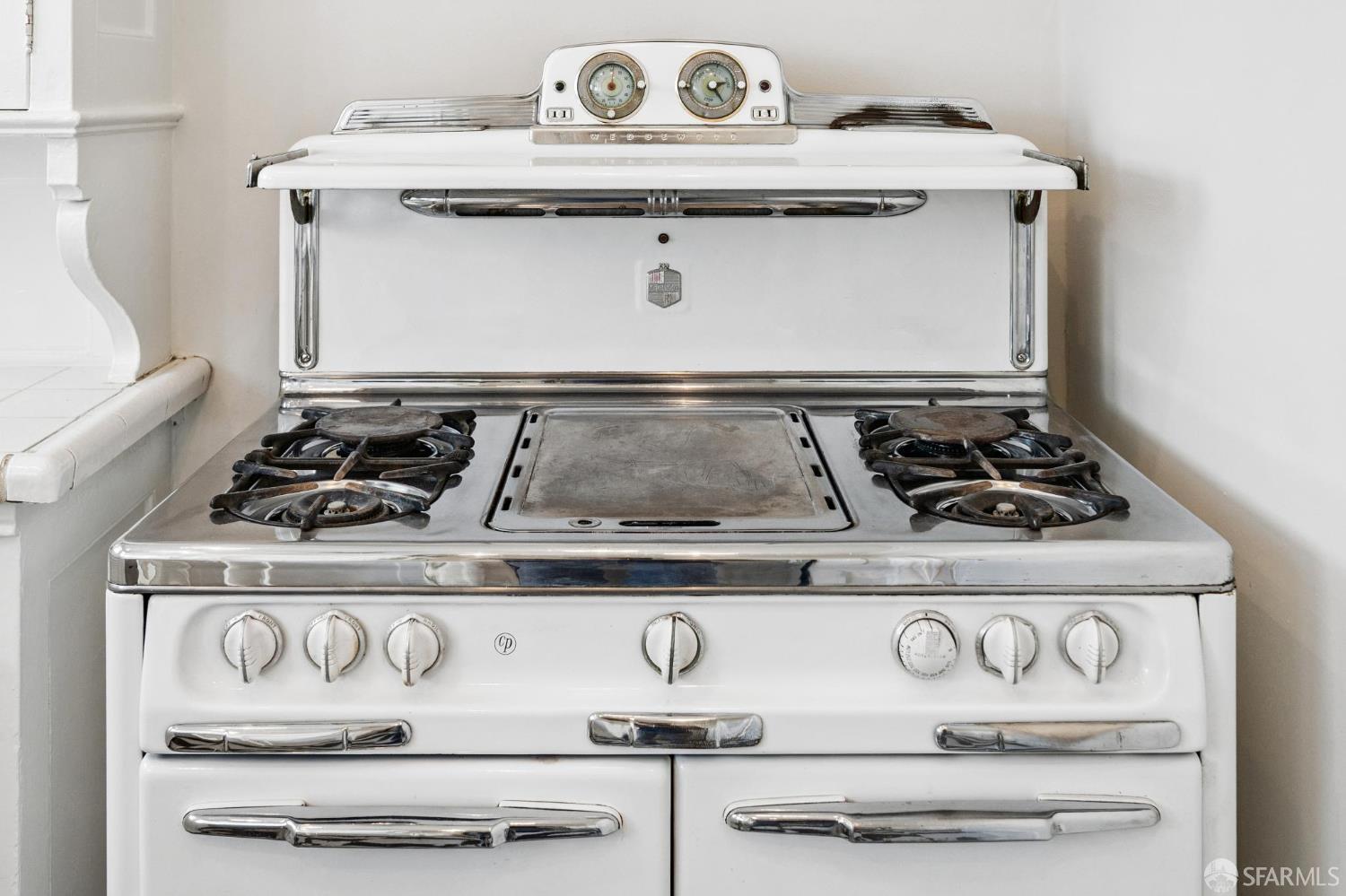 Detail Gallery Image 52 of 87 For 901 Powell St #18,  San Francisco,  CA 94108 - 3 Beds | 2 Baths