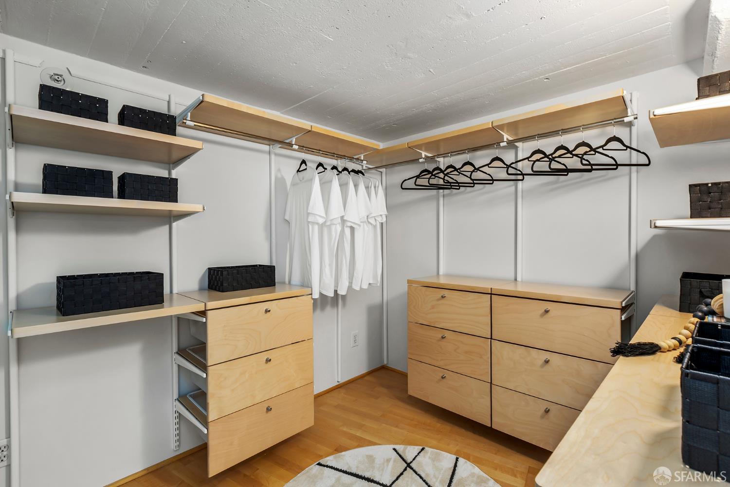 Photo #27: 425084606 Listing: Photo #27