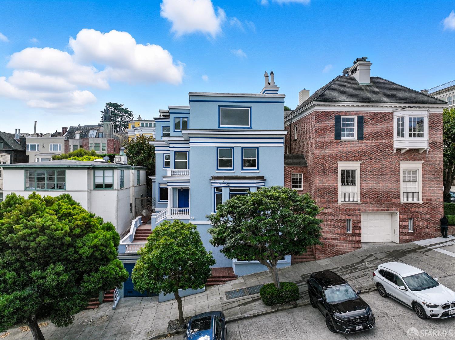 Detail Gallery Image 5 of 74 For 2521 Broadway, San Francisco,  CA 94115 - 7 Beds | 6/1 Baths