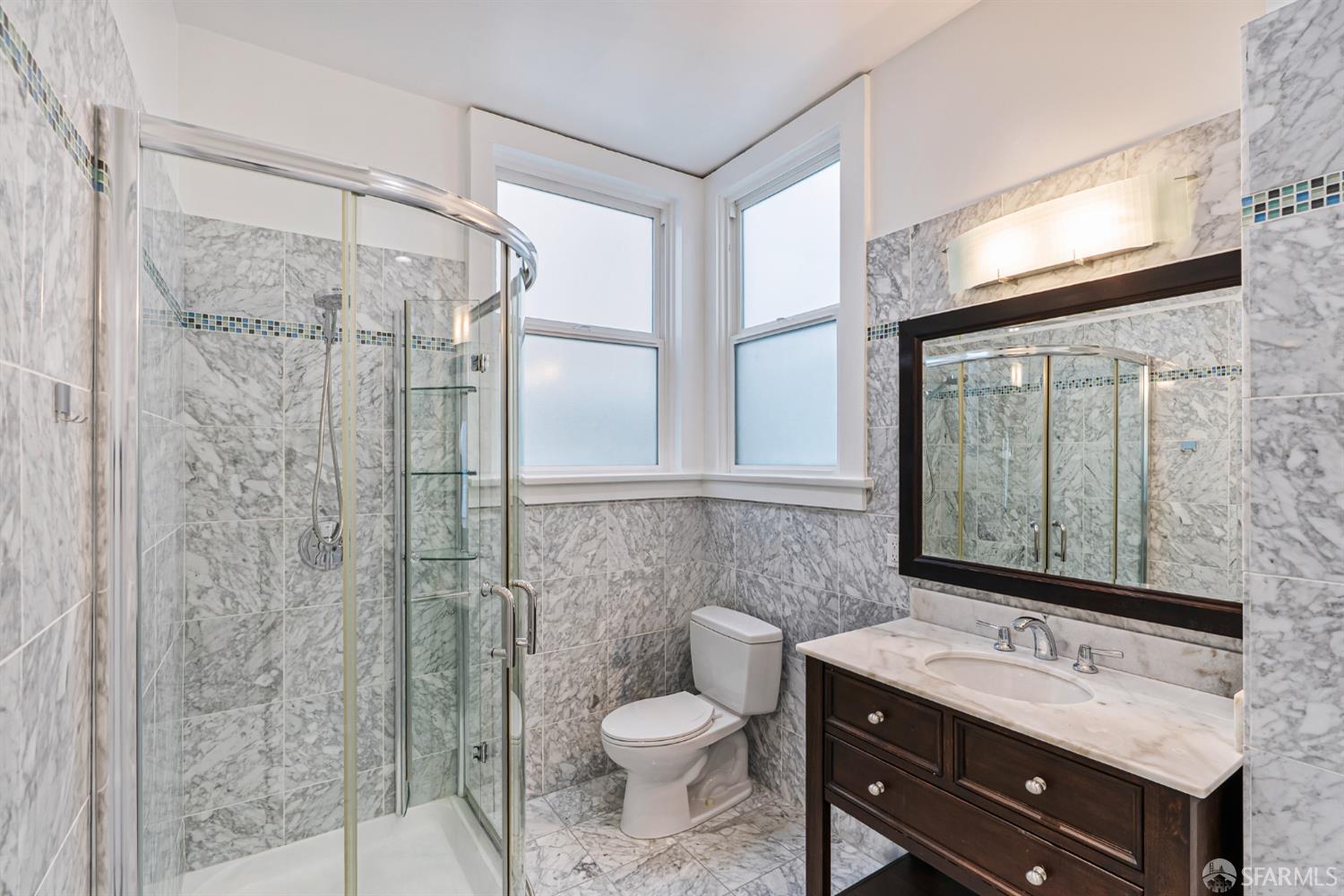 Detail Gallery Image 35 of 74 For 2521 Broadway, San Francisco,  CA 94115 - 7 Beds | 6/1 Baths