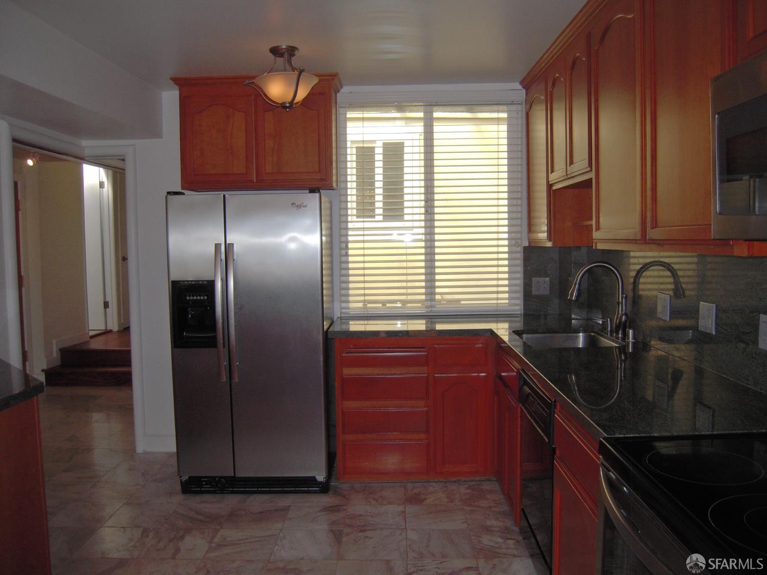 Detail Gallery Image 9 of 25 For 168 Museum Way, San Francisco,  CA 94114 - 2 Beds | 2 Baths