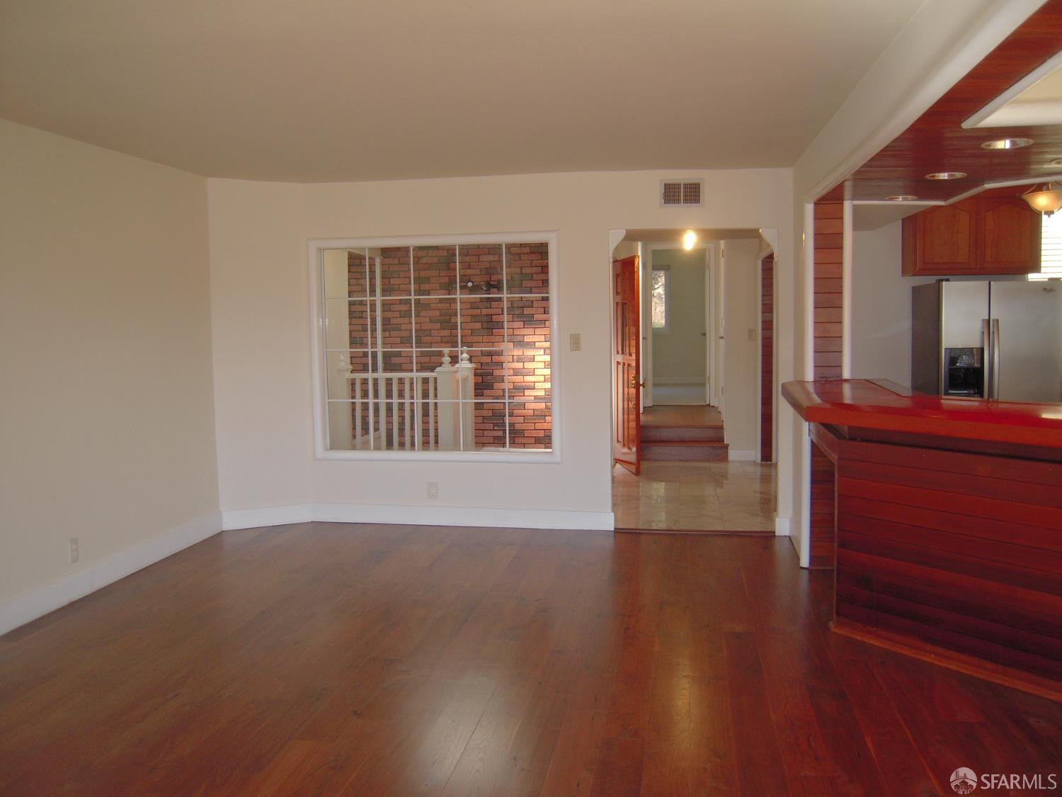 Detail Gallery Image 5 of 25 For 168 Museum Way, San Francisco,  CA 94114 - 2 Beds | 2 Baths