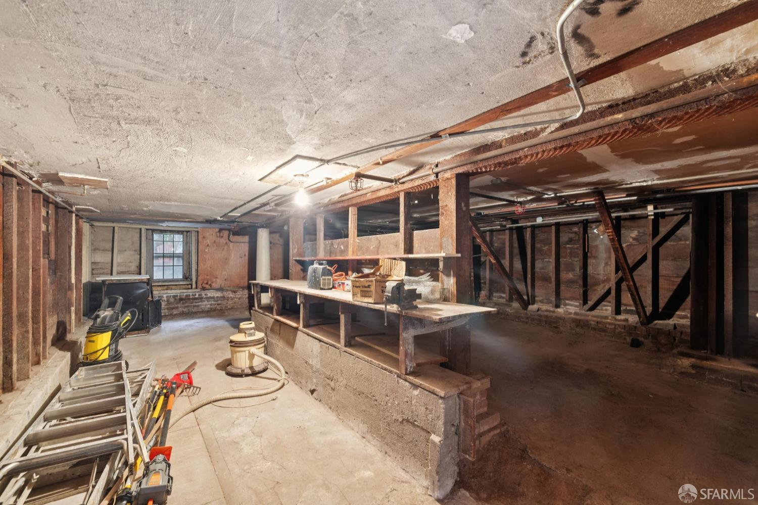 Detail Gallery Image 7 of 13 For 784 Dolores St, San Francisco,  CA 94110 - – Beds | – Baths