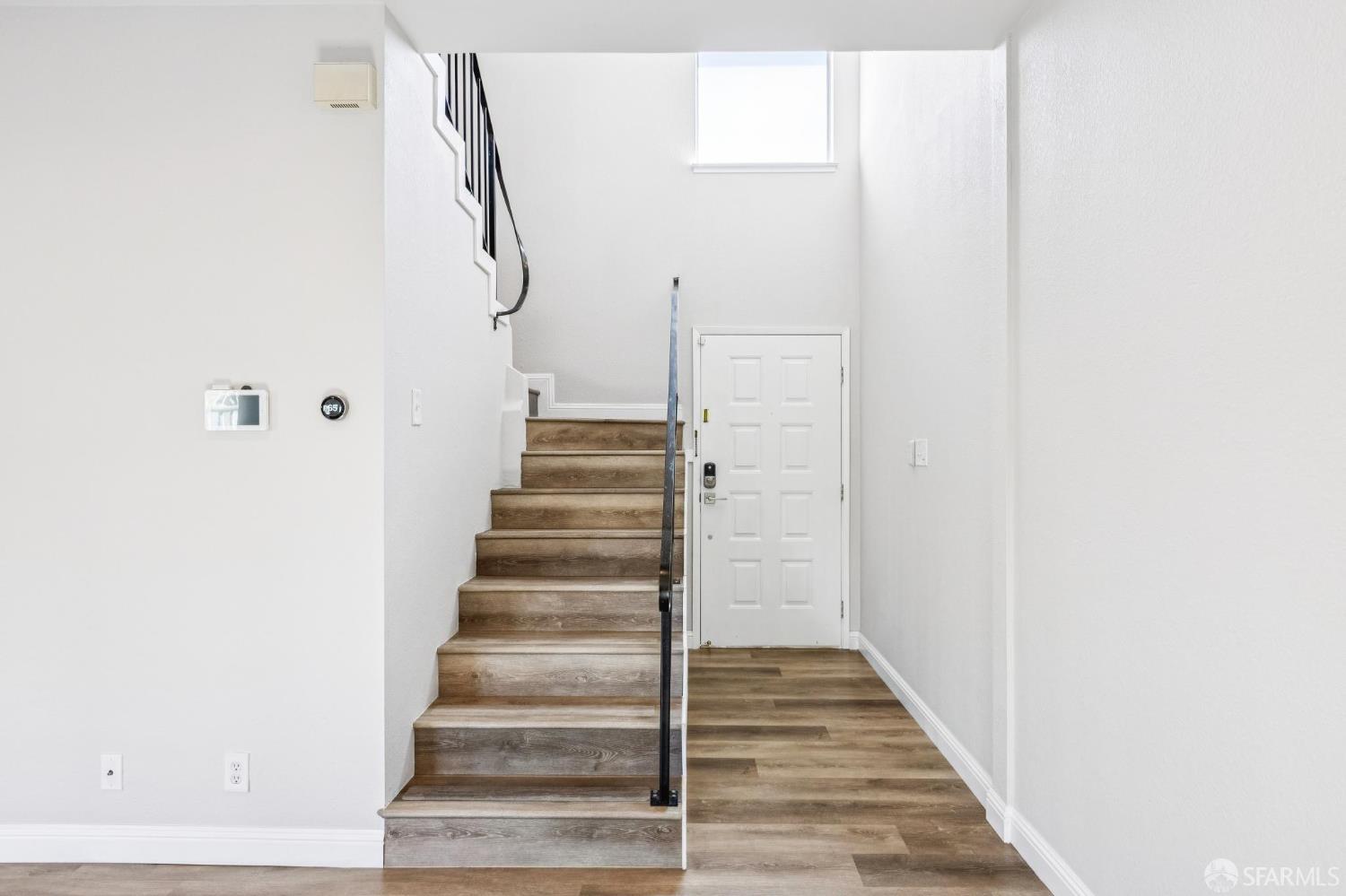 Detail Gallery Image 14 of 32 For 2316 Kristie Ln, South San Francisco,  CA 94080 - 3 Beds | 2/1 Baths