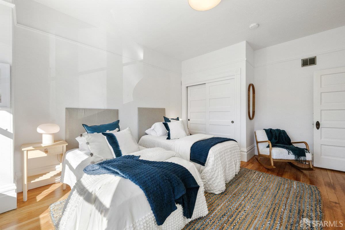 Detail Gallery Image 33 of 61 For 550 9th Ave, San Francisco,  CA 94118 - 4 Beds | 2/1 Baths