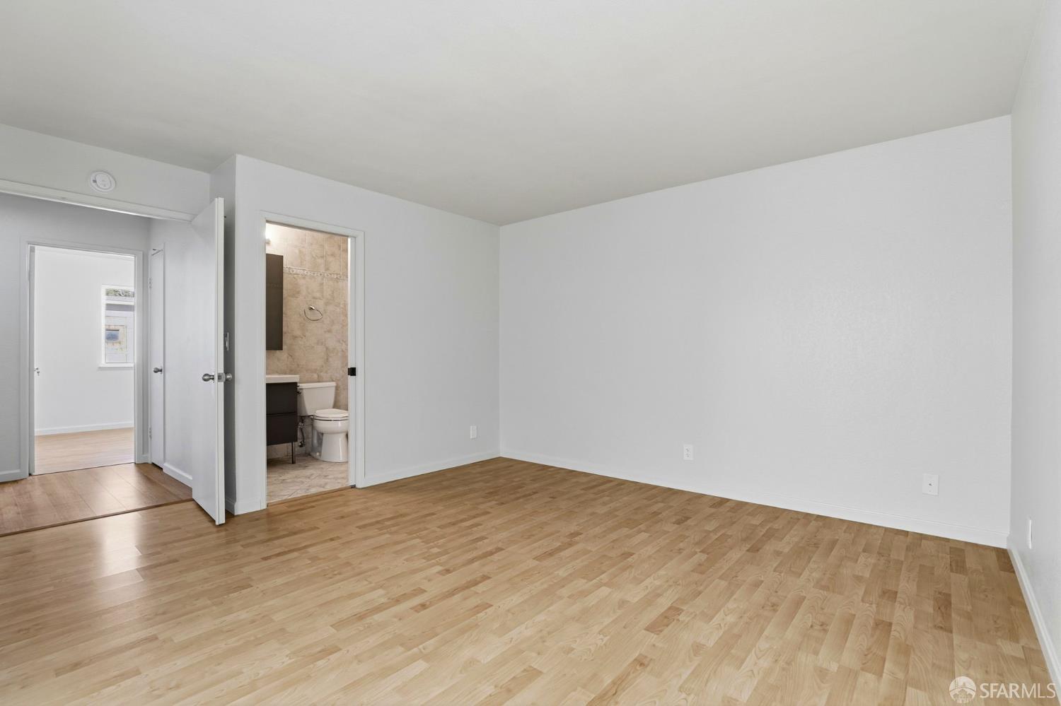 Detail Gallery Image 18 of 37 For 377 Brookmere Dr, San Jose,  CA 95123 - 3 Beds | 2 Baths