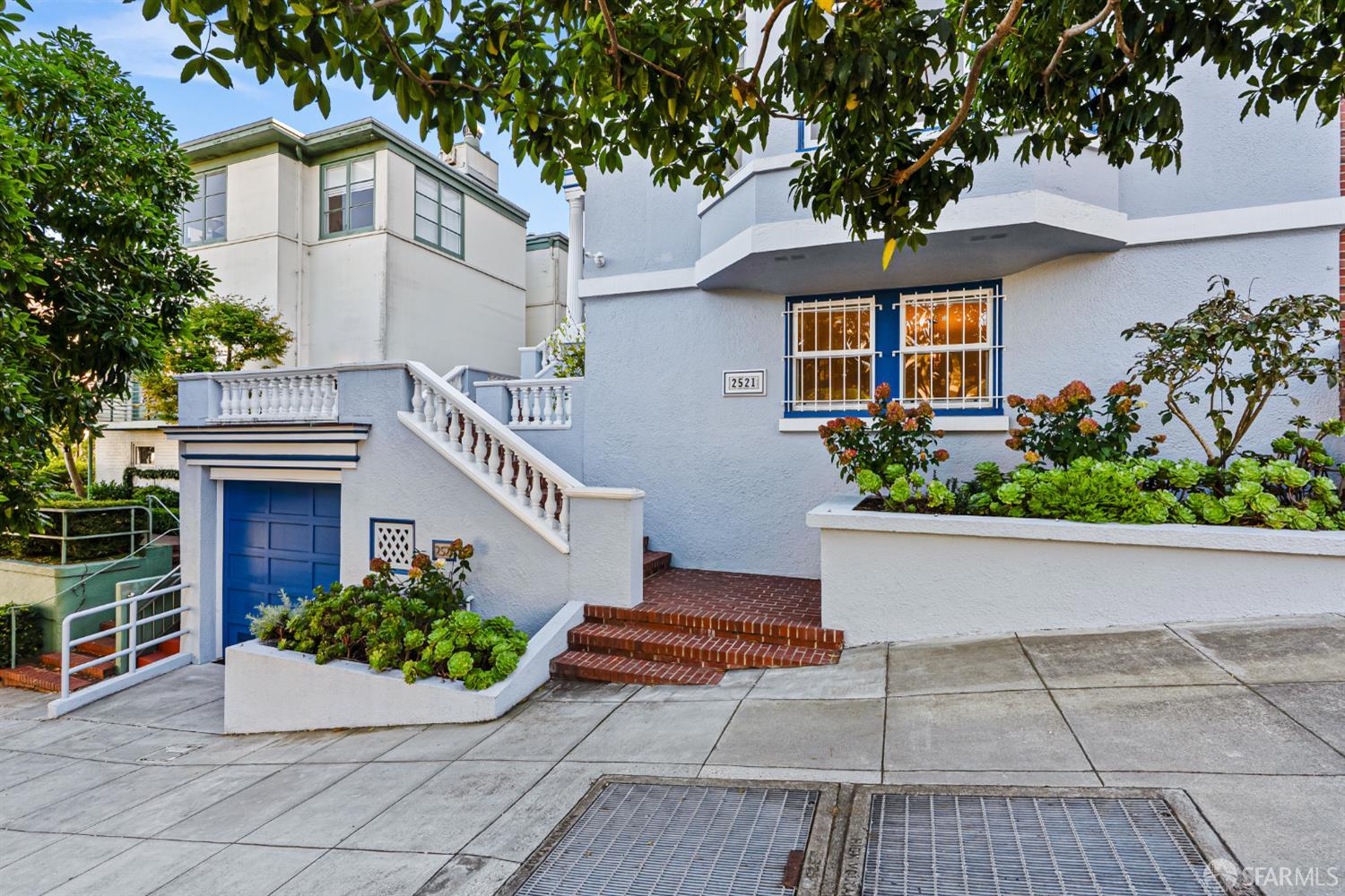 Detail Gallery Image 62 of 74 For 2521 Broadway, San Francisco,  CA 94115 - 7 Beds | 6/1 Baths