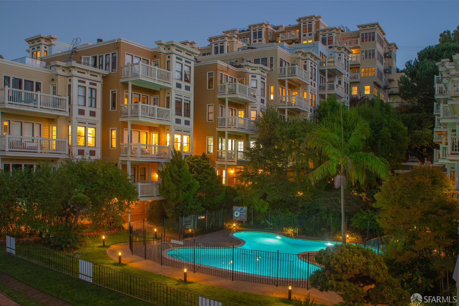 Photo #13: 425084212 Listing: Photo #13