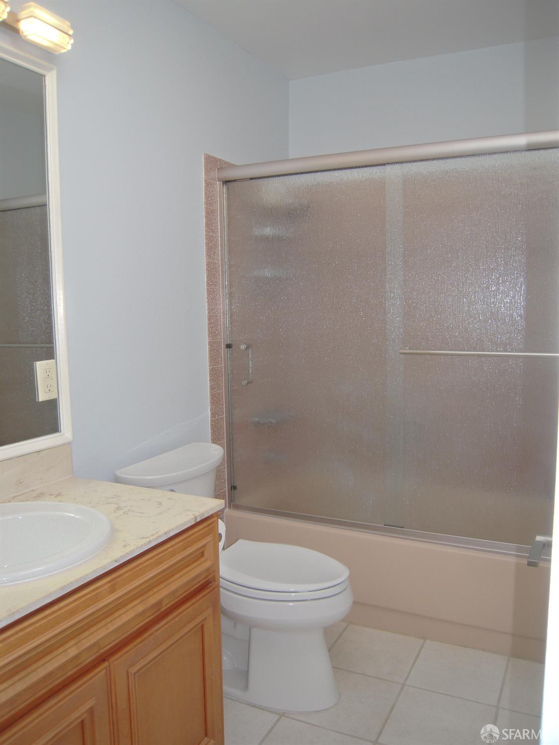 Detail Gallery Image 20 of 25 For 168 Museum Way, San Francisco,  CA 94114 - 2 Beds | 2 Baths