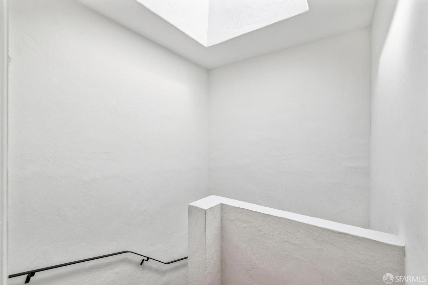 Detail Gallery Image 31 of 58 For 2015 Judah St, San Francisco,  CA 94122 - – Beds | – Baths