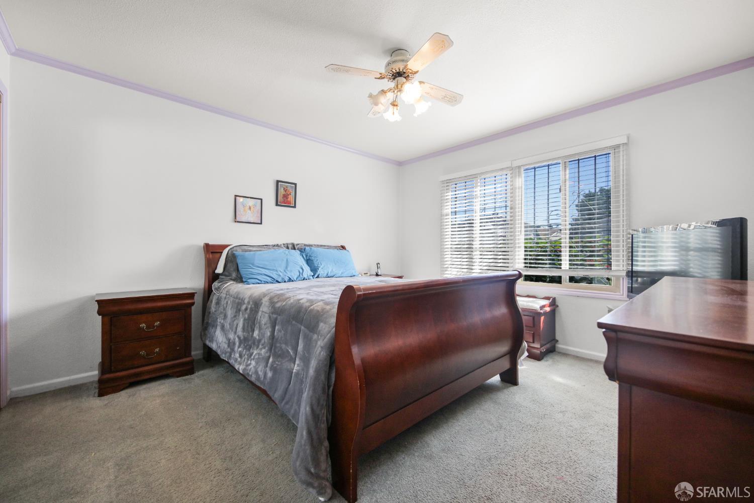 Detail Gallery Image 10 of 16 For 120 Gardenia Way, East Palo Alto,  CA 94303 - 3 Beds | 1 Baths