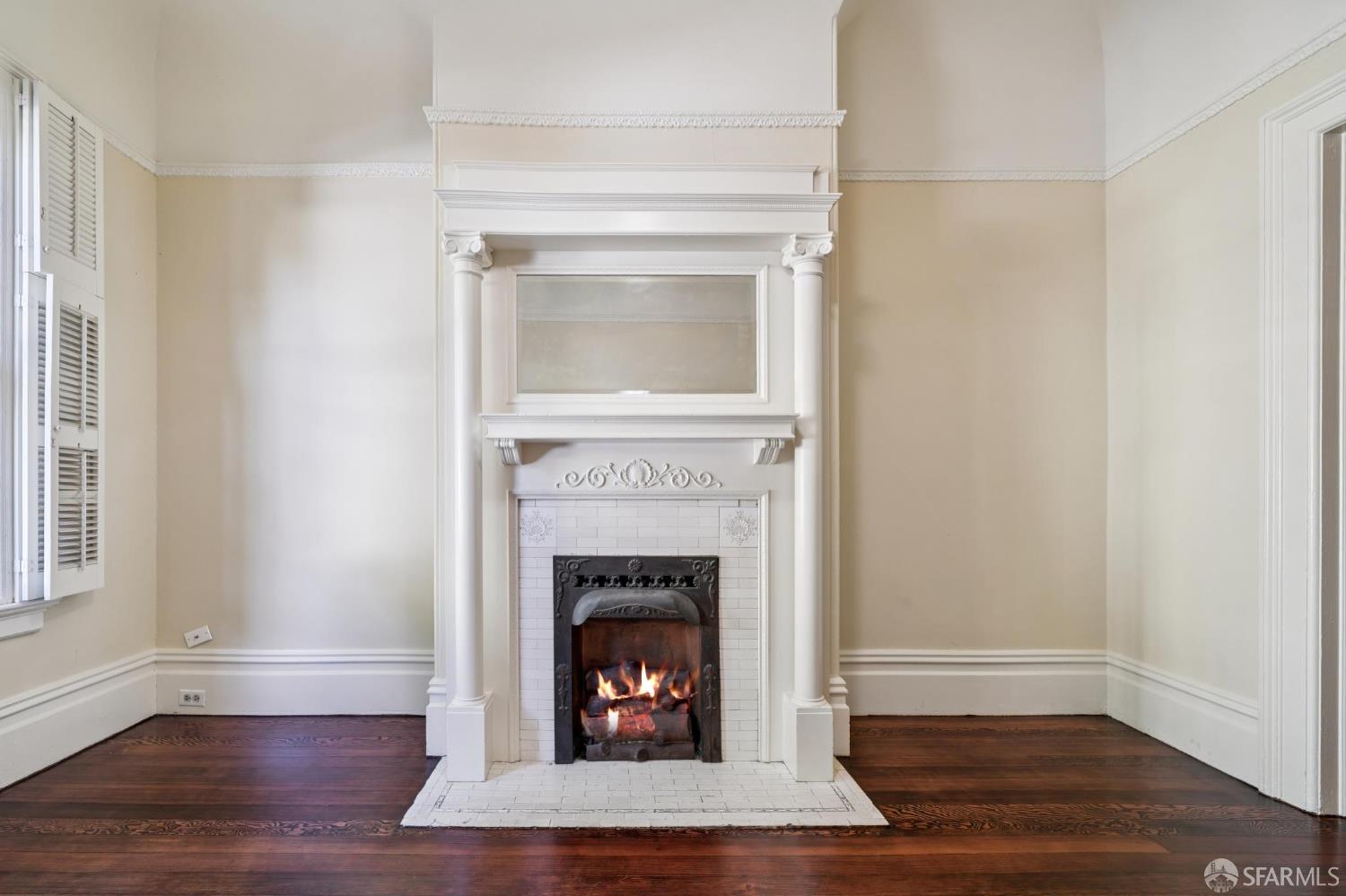 Photo #6: 425084992 Listing: Photo #6