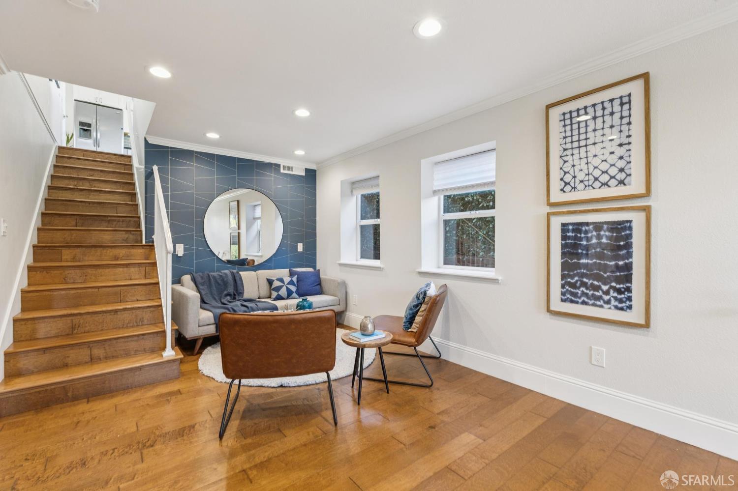 Detail Gallery Image 4 of 47 For 165 W Macarthur Blvd, Oakland,  CA 94611 - 3 Beds | 2/1 Baths