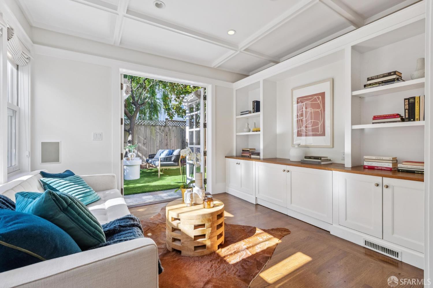 Detail Gallery Image 34 of 40 For 135 Avila St, San Francisco,  CA 94123 - 3 Beds | 2/1 Baths