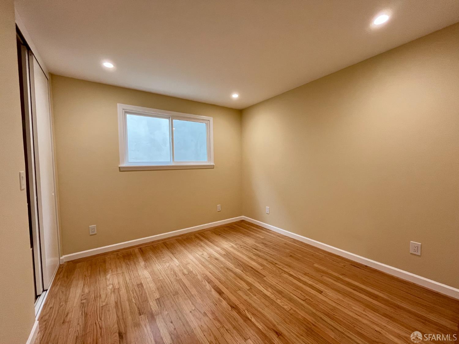 Detail Gallery Image 10 of 31 For 21 Panorama Dr, San Francisco,  CA 94131 - 5 Beds | 3 Baths