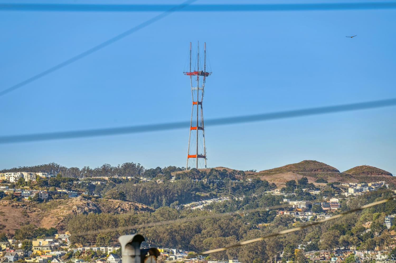 Detail Gallery Image 5 of 28 For 271 Prague St, San Francisco,  CA 94112 - 3 Beds | 2 Baths