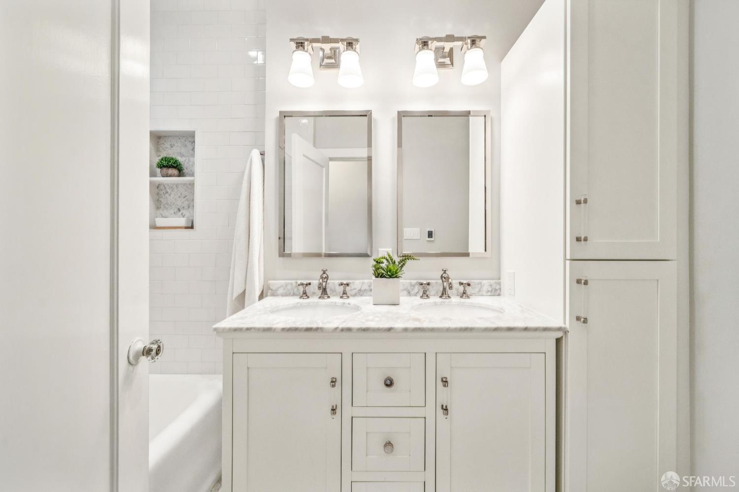 Photo #31: 425084545 Listing: Photo #31