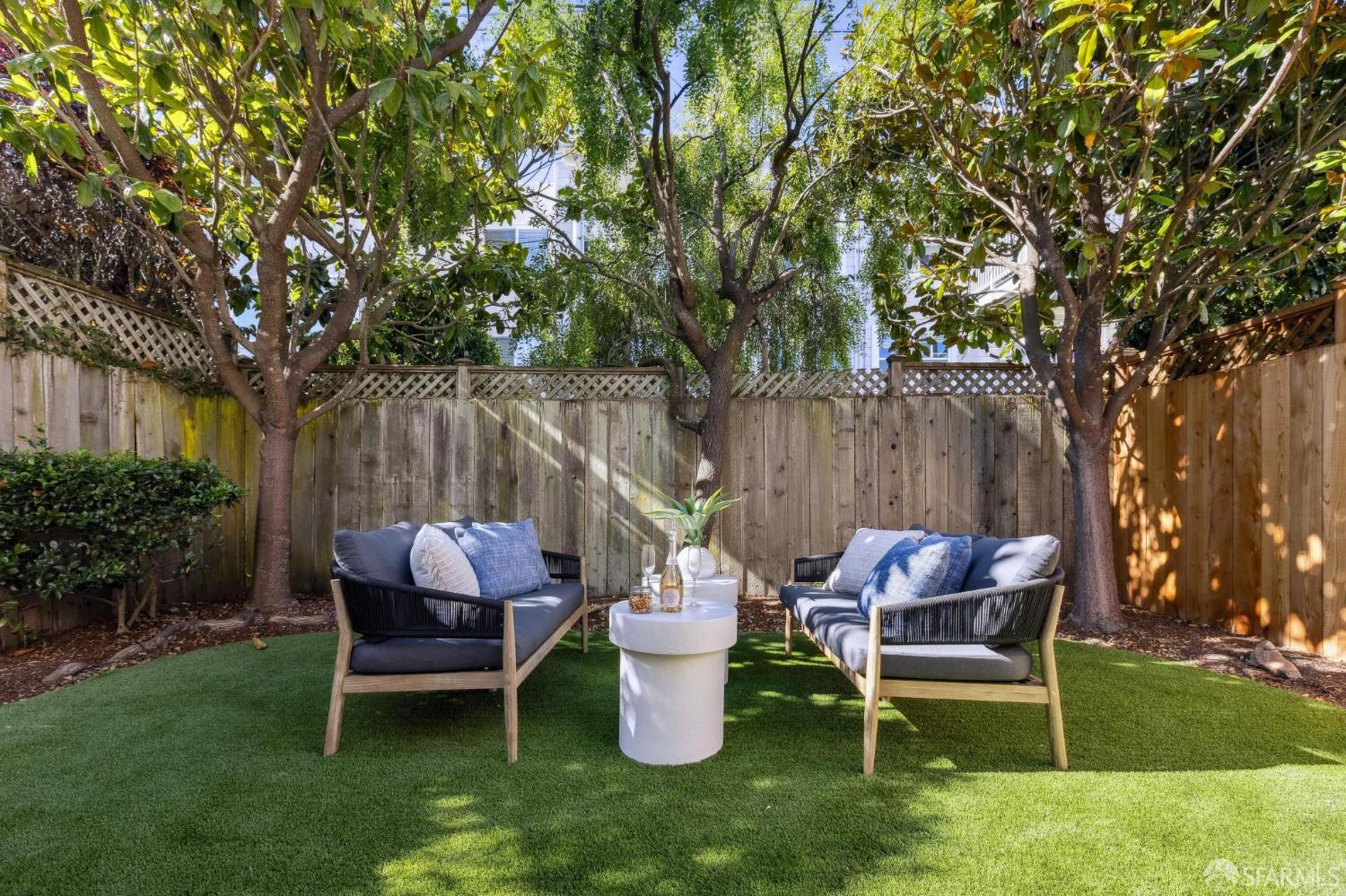 Detail Gallery Image 35 of 40 For 135 Avila St, San Francisco,  CA 94123 - 3 Beds | 2/1 Baths