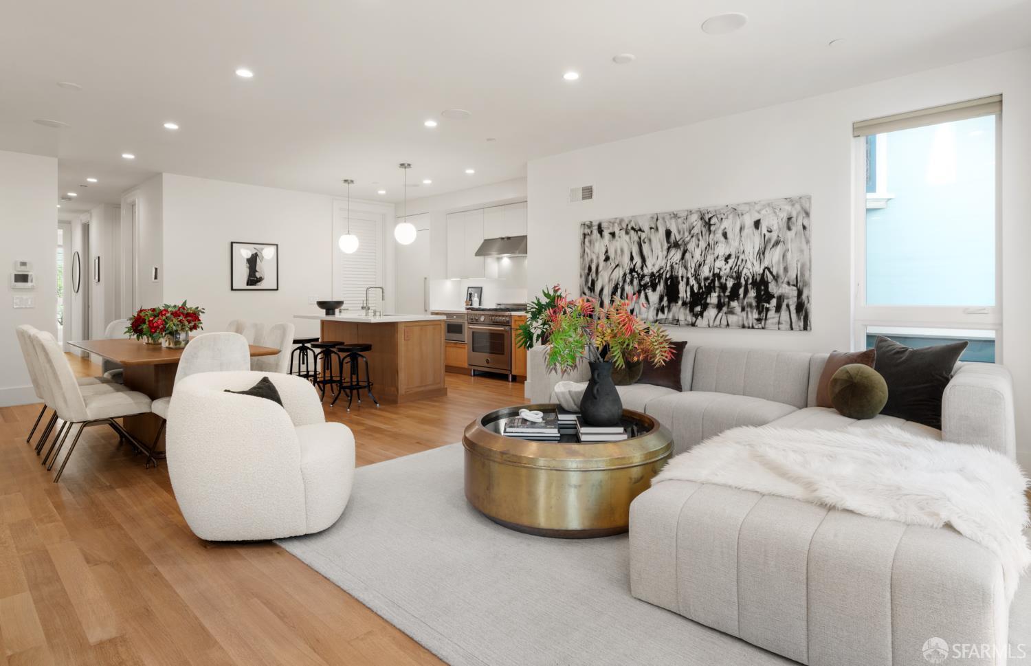 Detail Gallery Image 7 of 33 For 1010 Stanyan St #1,  San Francisco,  CA 94117 - 3 Beds | 2/1 Baths