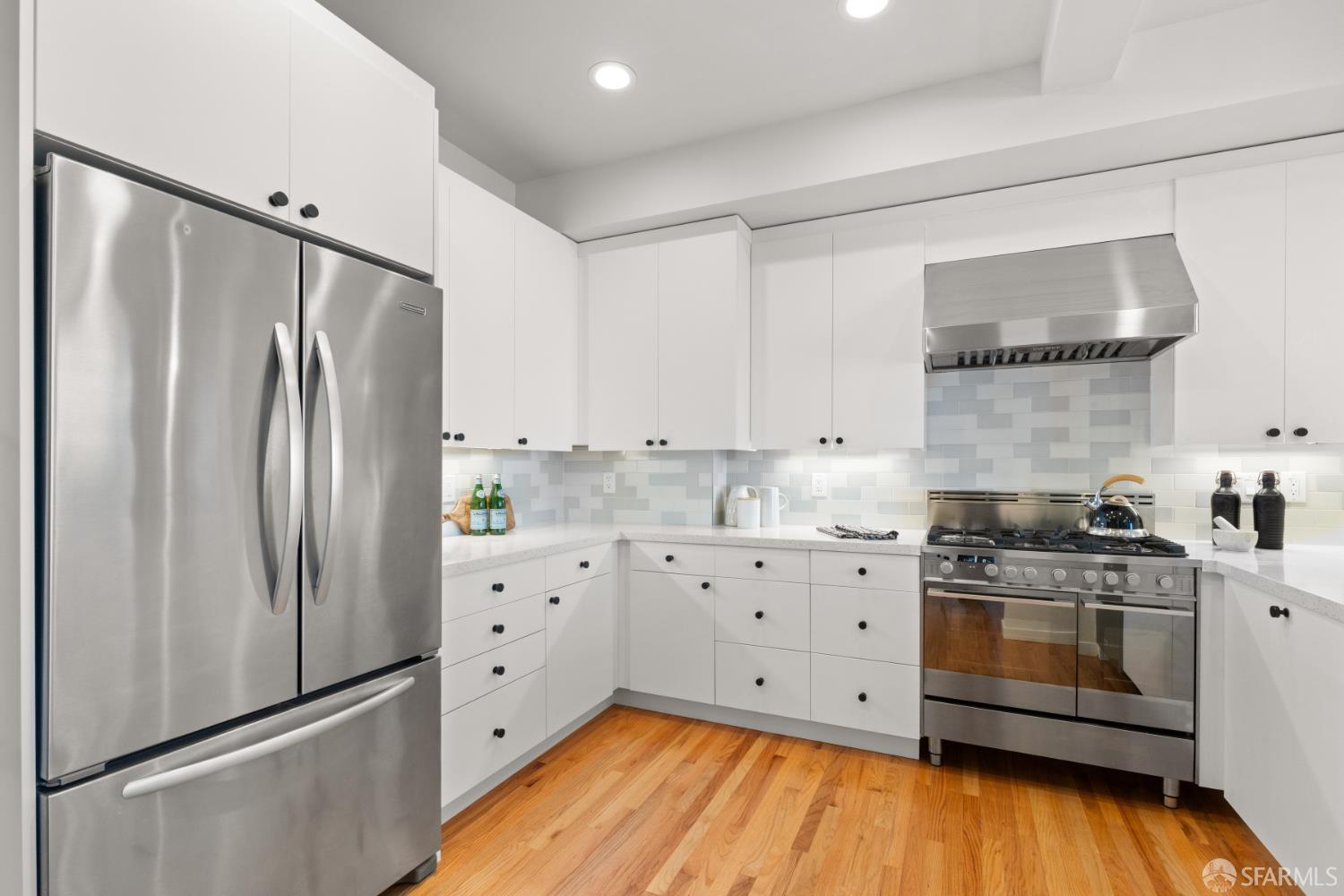 Detail Gallery Image 18 of 48 For 37 Miguel St #6,  San Francisco,  CA 94131 - 3 Beds | 3 Baths