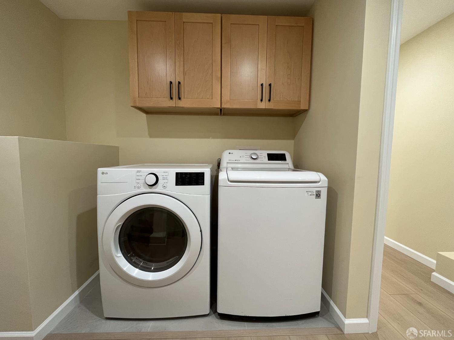 Detail Gallery Image 16 of 31 For 21 Panorama Dr, San Francisco,  CA 94131 - 5 Beds | 3 Baths