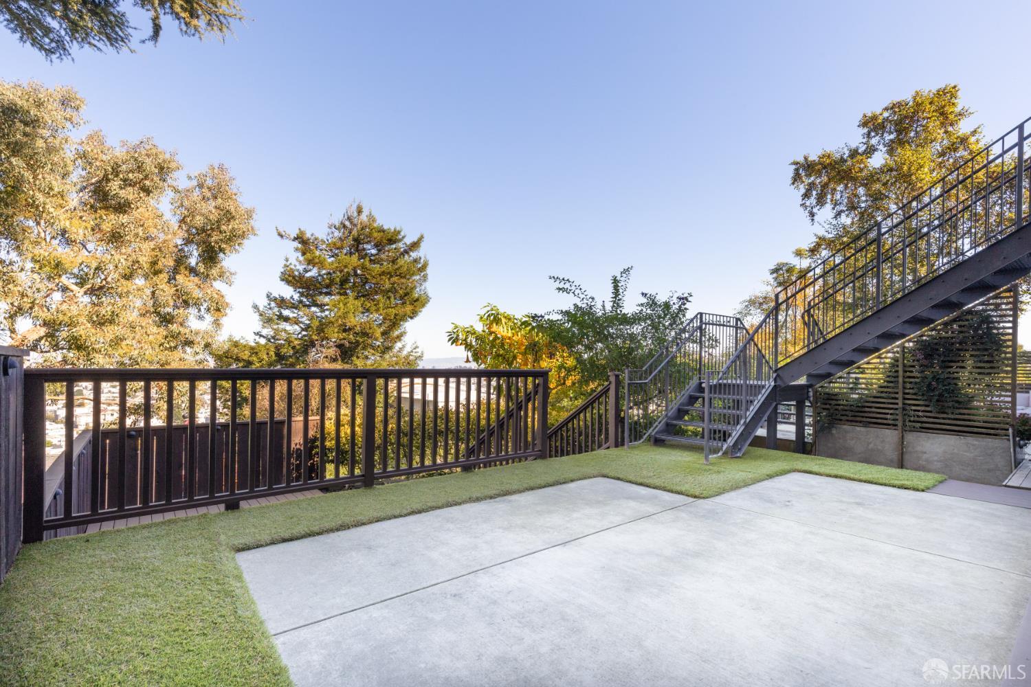 Detail Gallery Image 42 of 48 For 37 Miguel St #6,  San Francisco,  CA 94131 - 3 Beds | 3 Baths